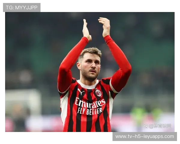 AC米兰锁定未来锋线核心：提前布局替补中锋战略揭秘