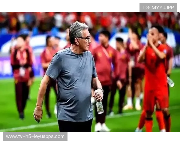 俱乐部官方暗示:将引进至少两名主力级球员 俱乐部官方暗示:将引进至少两名主力级球员