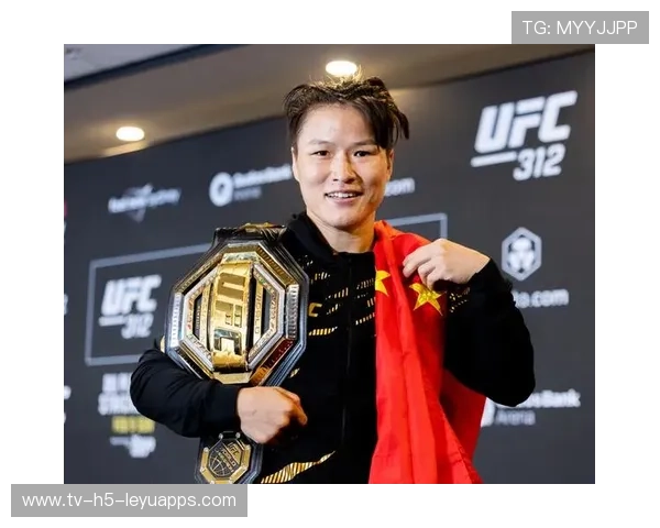 UFC格斗比赛火爆举行,明星选手亮相,ufc格斗名将 UFC格斗比赛火爆举行,明星选手亮相,ufc格斗名将