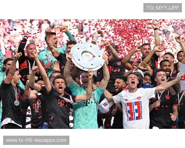 拜仁利用中场断球快速反击打穿博卡，拜仁打篮球